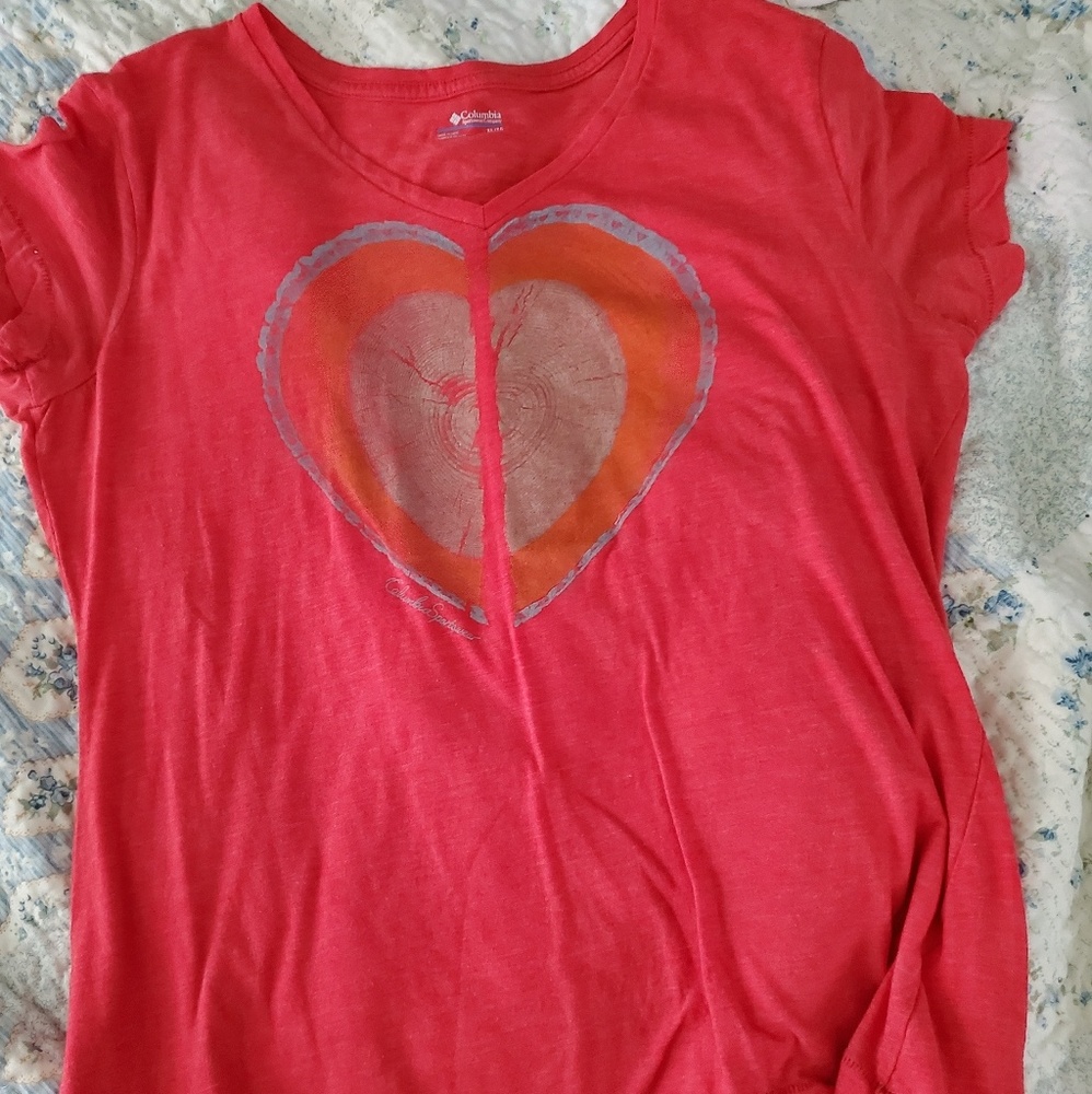 Columbia tshirt.